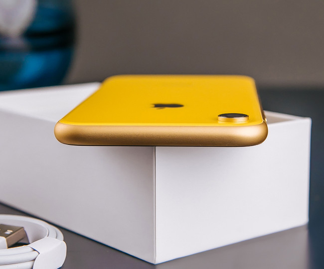 iPhone XR 256GB Yellow (MRY72) б/у